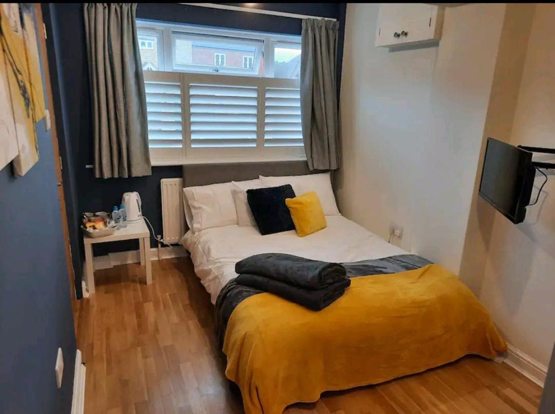 Double Room With Ensuite Close To Silverstone Whittlebury Exteriör bild